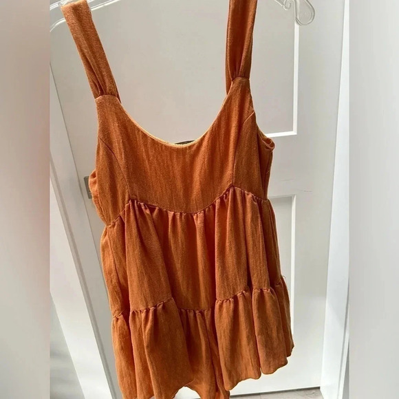 ☀️Summer blowout  ☀️ Urban outfitters orange summer romper - Picture 5 of 5